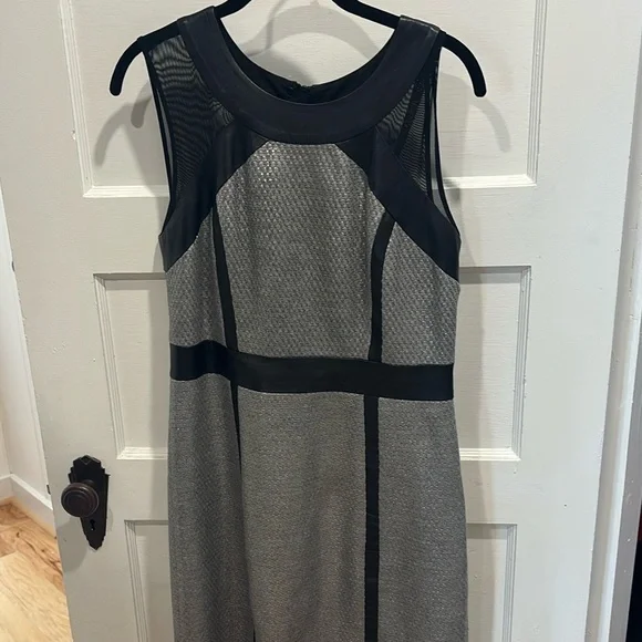 Milly Black Lambskin Leather & Metallic Silver Knit Dress Size 10. - Picture 5 of 11